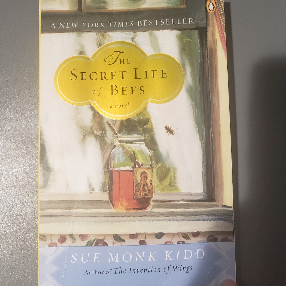 Book- The secret life of bees
